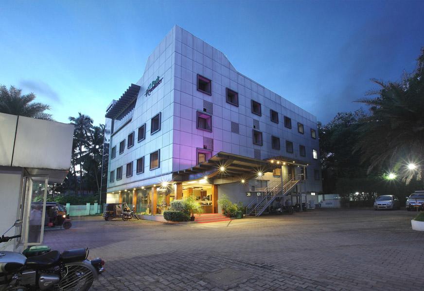 Park Residency Airport Road Hotel Calecute Exterior foto